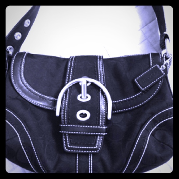 Coach Handbags - 👜👗CUTE COACH BAG👗👜